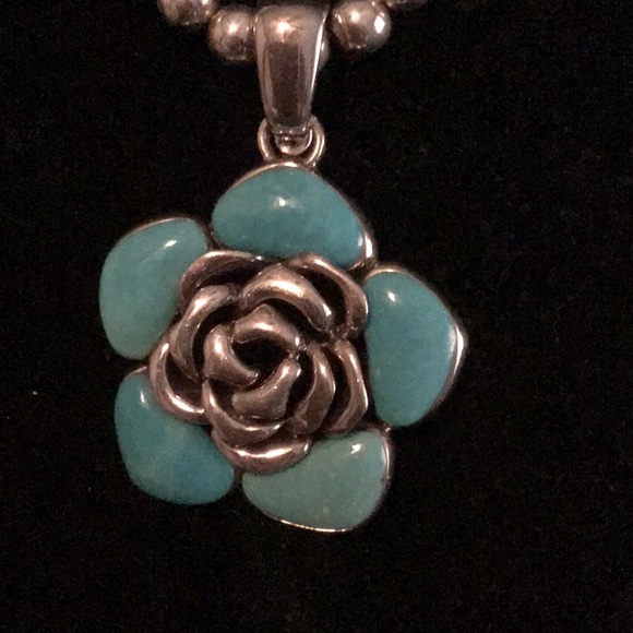 BEAUTIFUL STERLING SILVER NECKLACE - Picture 2 of 6